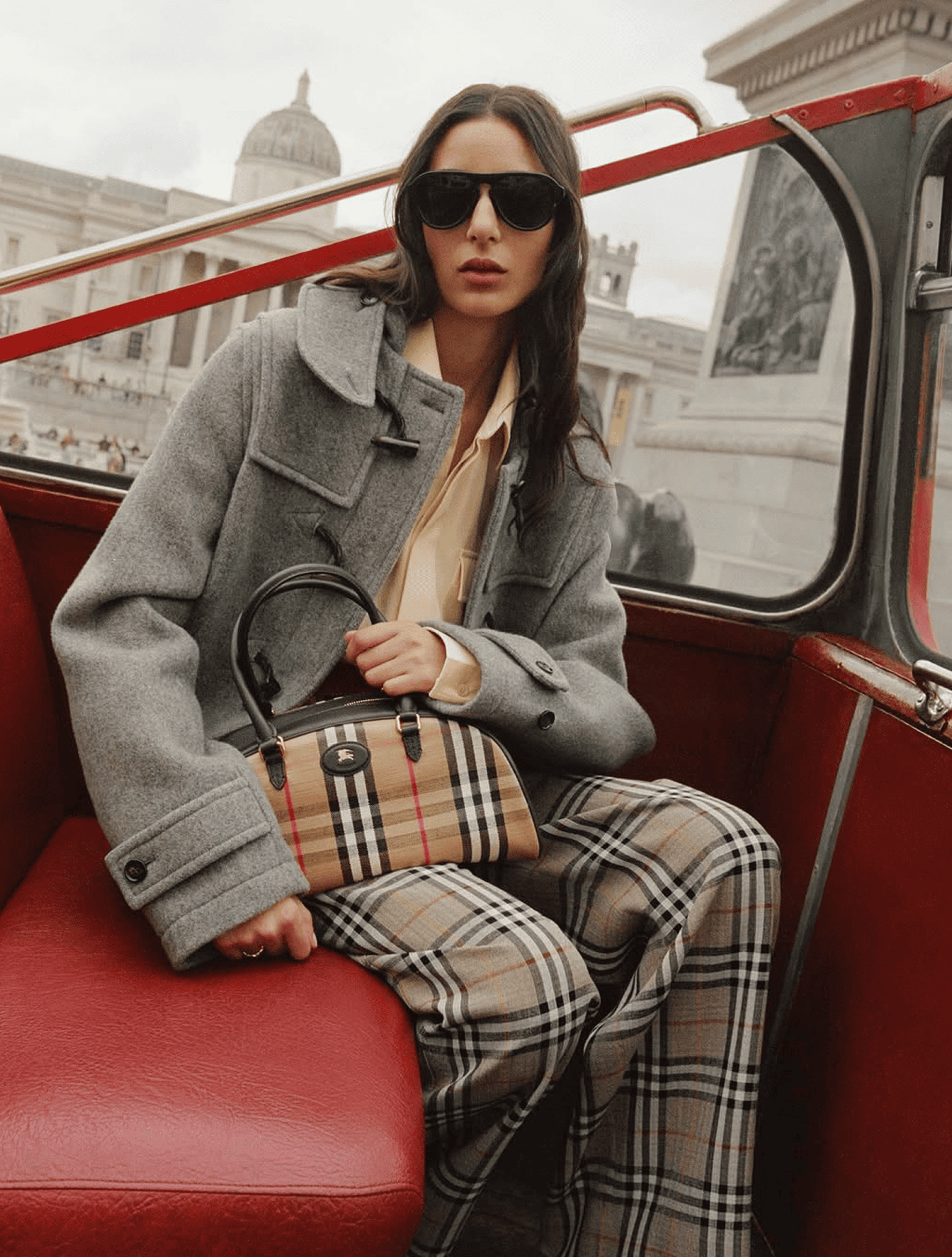 БРЕНД СЕЗОНА BURBERRY