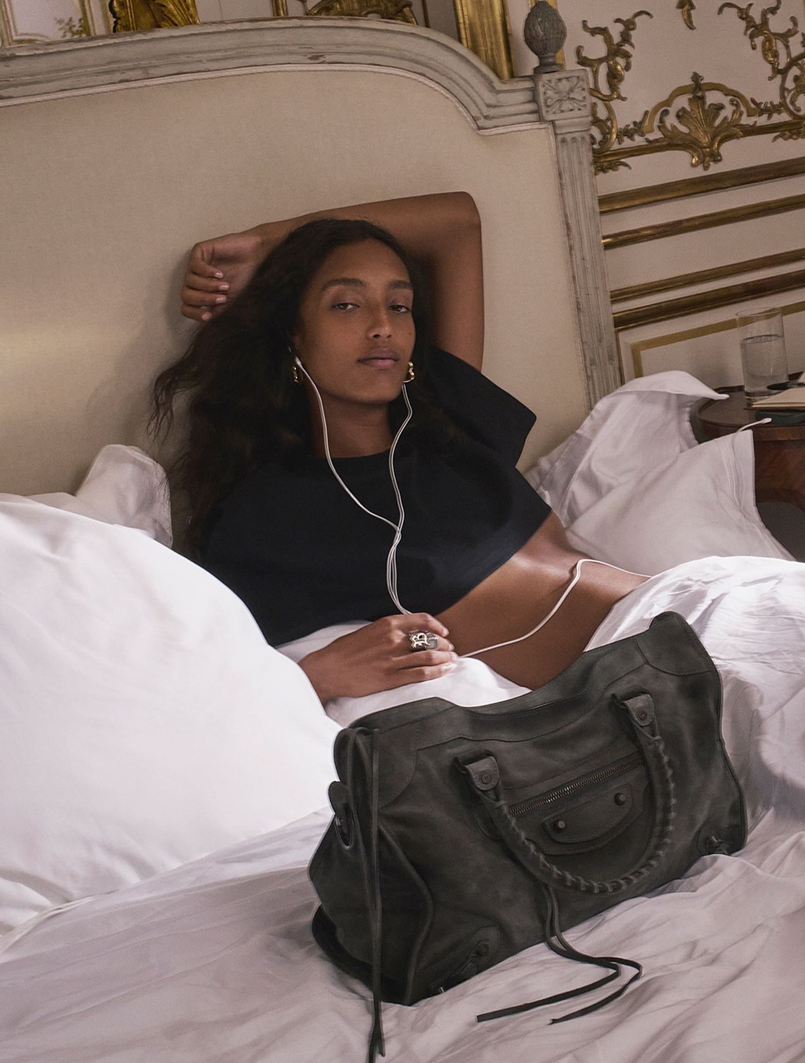 БРЕНД НЕДЕЛИ: BALENCIAGA